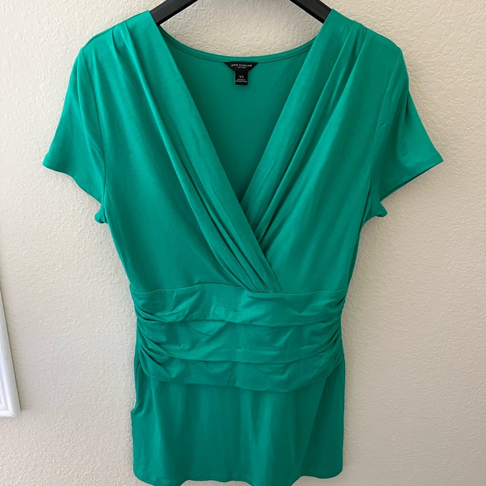 Ann Taylor Green Top